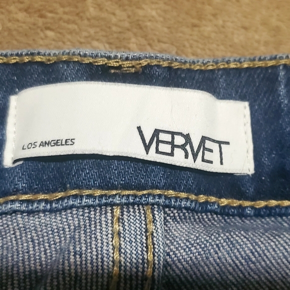 VERVET Plus Size - Like New Size 20 Distressed Vervet Jeans - Picture 8 of 9